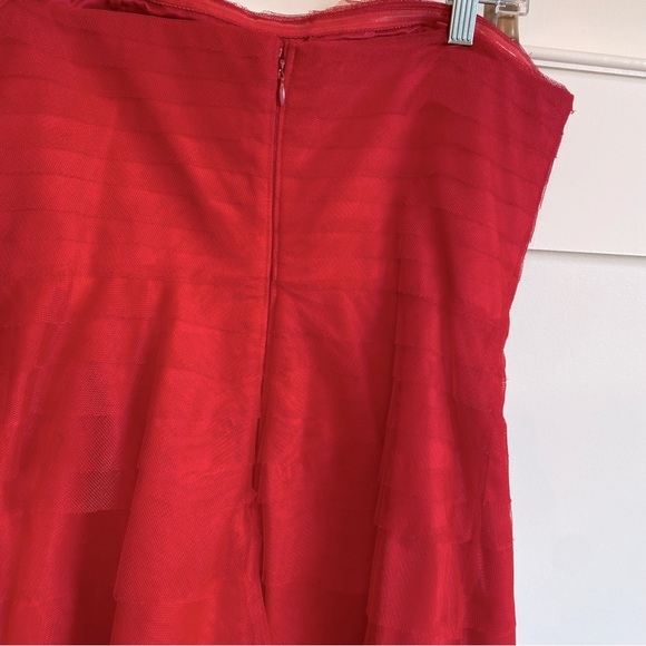 Red gauze Adrianna Papell Strapless Mini Dress size 8 Semi formal  Homecoming - Picture 4 of 6